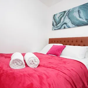  Apartment Kirkstall Serviced United Kingdom
