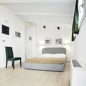 Apartment 55 Italy