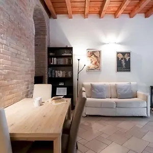 Italianway - Muratori 8 Milano